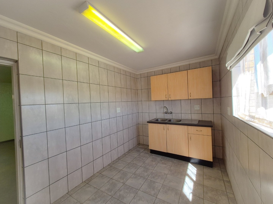 Commercial Property for Sale in Sasolburg Industrial Zone 2 Free State
